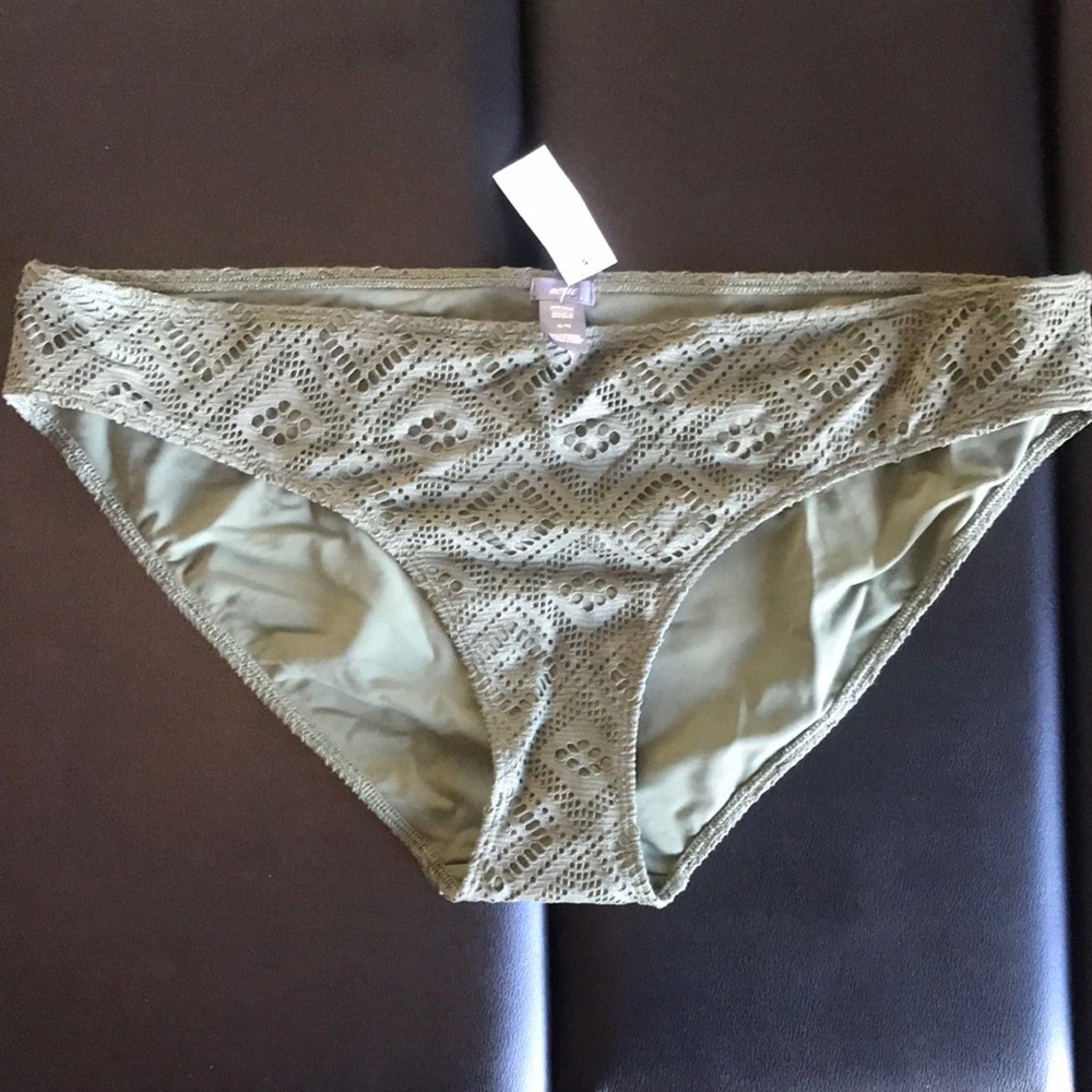 NWT-never worn Aerie Olive Green bikini bottoms